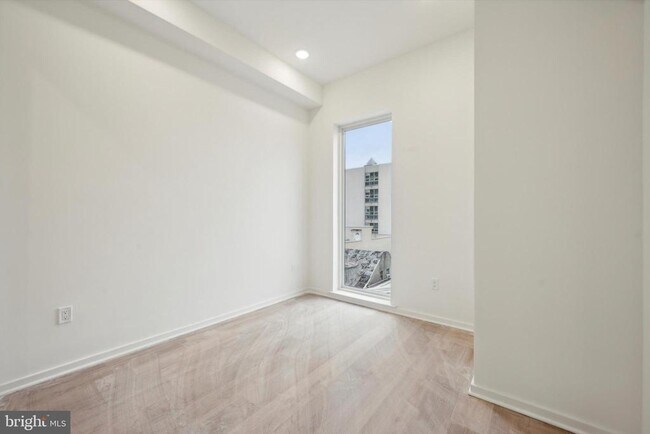 Building Photo - 225-27 N 12th St