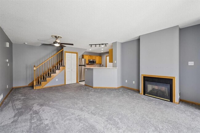 Building Photo - 6855 Woodland Ave