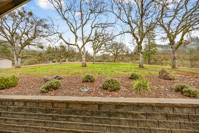 Building Photo - 860 Humbug Creek Rd