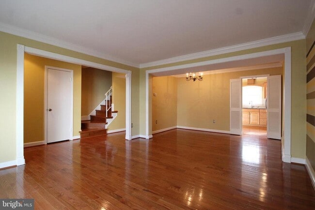 Building Photo - 8072 Sleepy View Ln