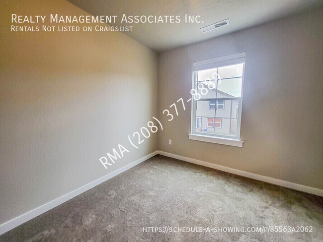 Building Photo - 6027 S Boddington Ln