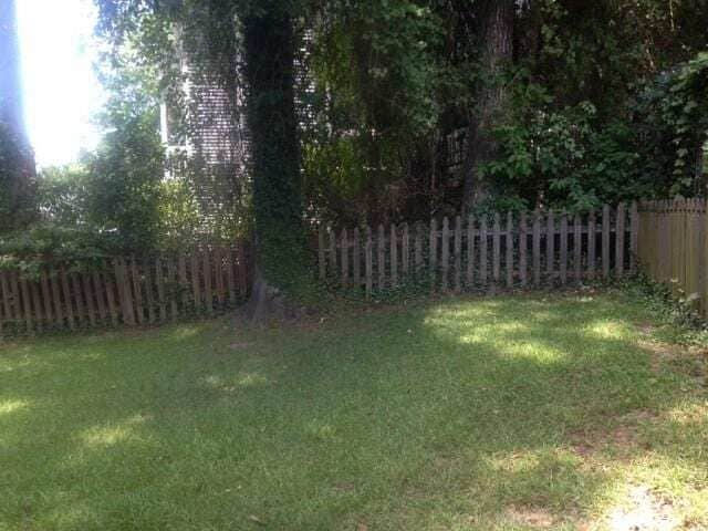 Building Photo - 1626 Springwood Dr