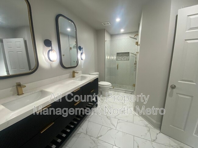 Building Photo - 3911 High Dove Way SW