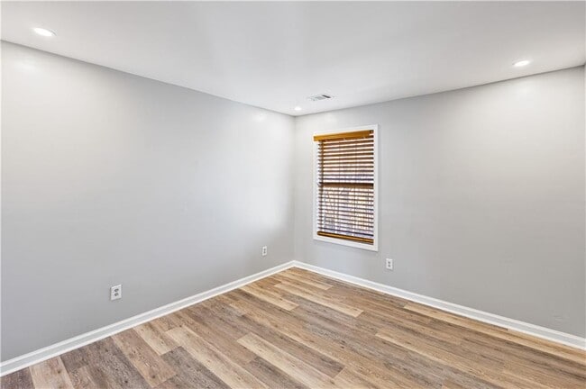 Building Photo - 7005 Magnolia Park Ln NW