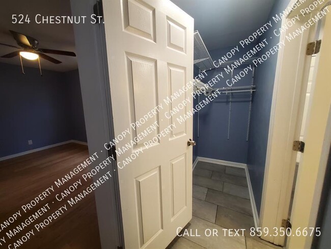 Building Photo - 524 Chestnut St