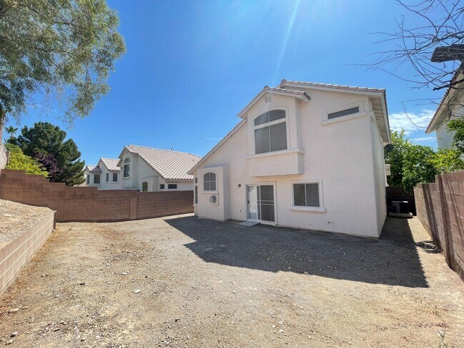 Building Photo - 1517 Cross Country St