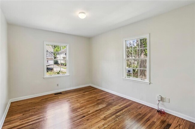 Building Photo - 1304 Conway Rd