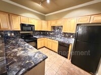 Building Photo - 809 Summer Breeze Dr