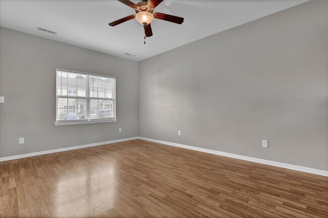 Building Photo - 502 Oyster Rock Ln