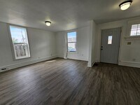 Building Photo - 415 12th St SE