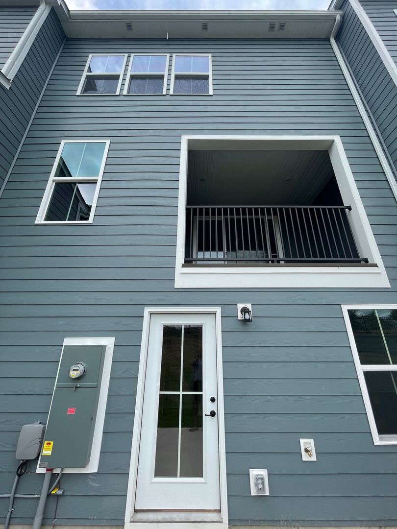 Building Photo - 640 Crudent Rd