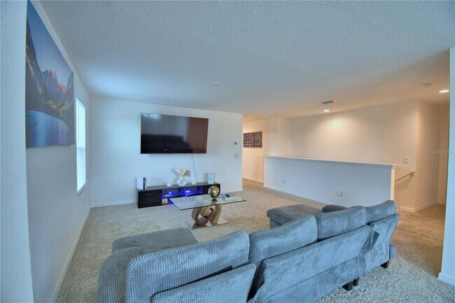 Building Photo - 691 Campo Ln