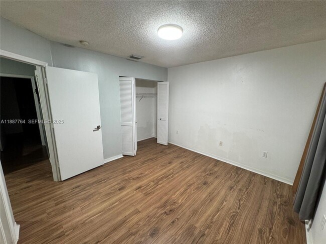 Building Photo - 7005 NW 173rd Dr