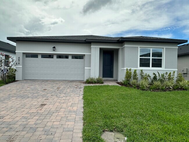 Building Photo - 4874 Shady Pnes Dr