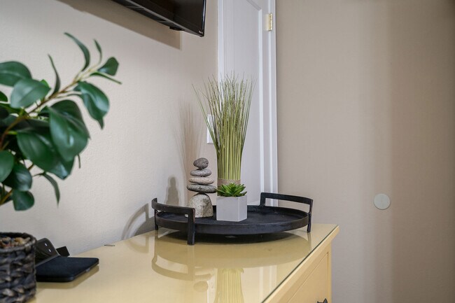 Building Photo - 487 Kentucky Ave