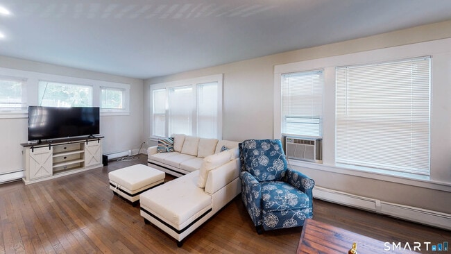 Building Photo - 432 Norton Pkwy