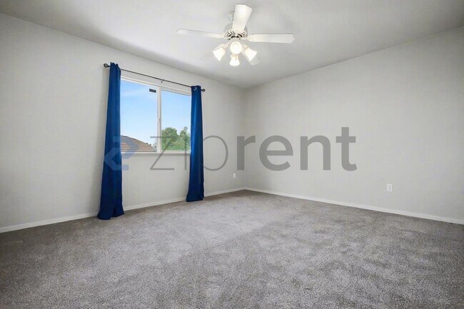 Building Photo - 1833 Blue Skies Way