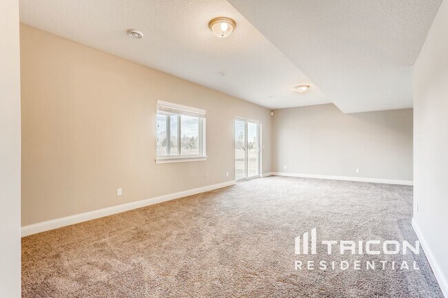 Building Photo - 4292 Cottagewood Ct