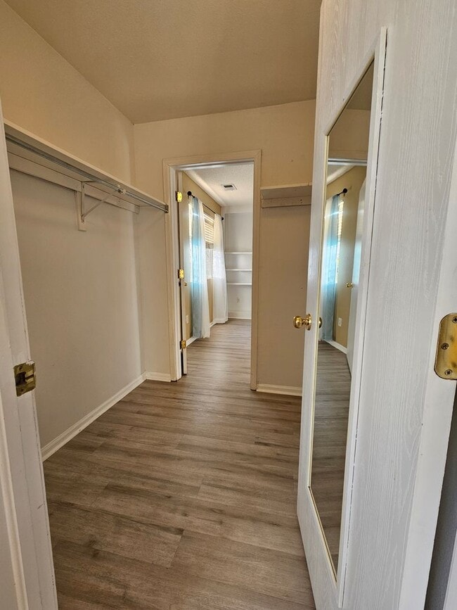 Building Photo - Charming House 3 Beds 2 1/2 Baths 2 Living Areas- Backs To Open Space