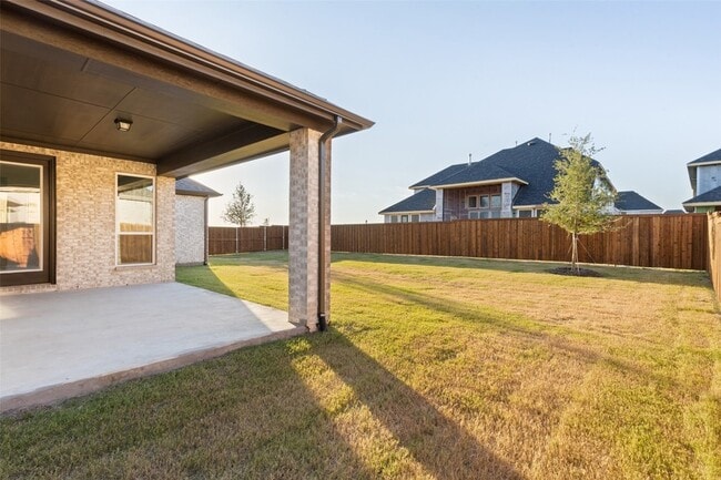 Building Photo - 2380 Rainforest Dr