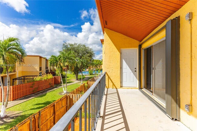 Building Photo - 13745 SW 84th St