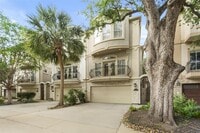 Building Photo - 6406 Rodrigo St