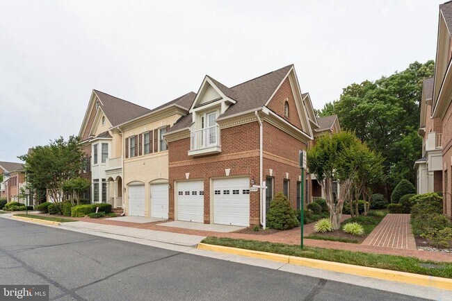 Building Photo - 12810 Falcon Wood Pl
