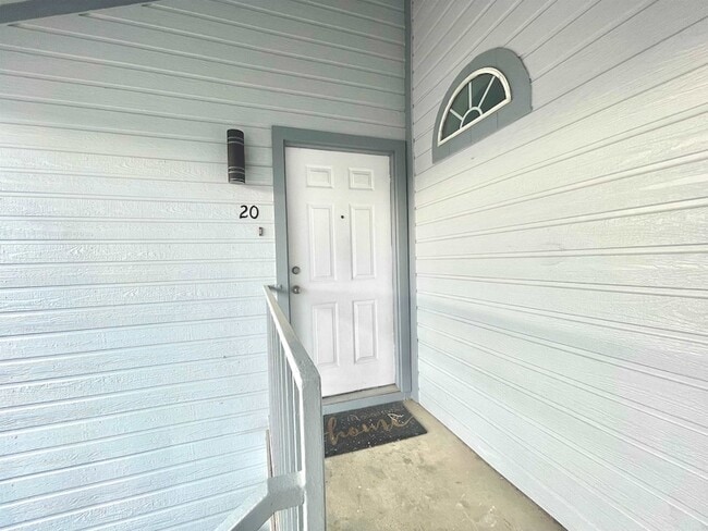 Building Photo - 1205 International Blvd