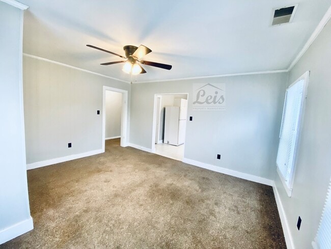 Building Photo - 43 N Steffin St