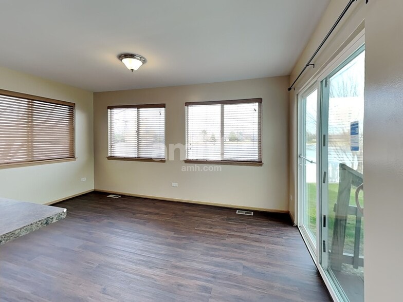 Building Photo - 938 Anndon Ln