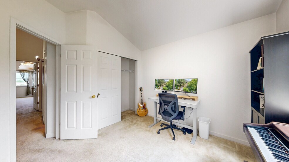 Building Photo - 2560 Concord Cir