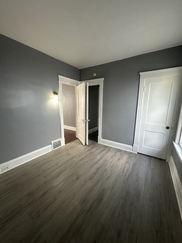 Building Photo - 8325 Tioga Ave