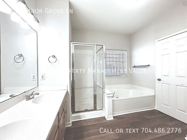 Building Photo - 8812 Arbor Grove Ln