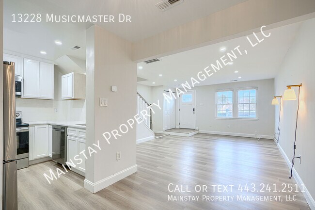 Building Photo - 13228 Musicmaster Dr