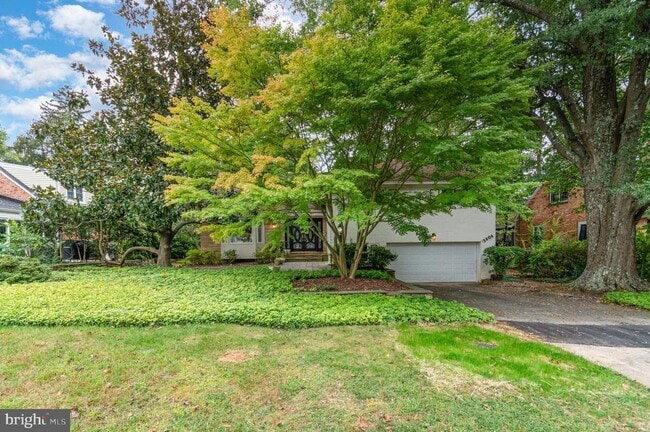 Building Photo - 5804 Lenox Rd