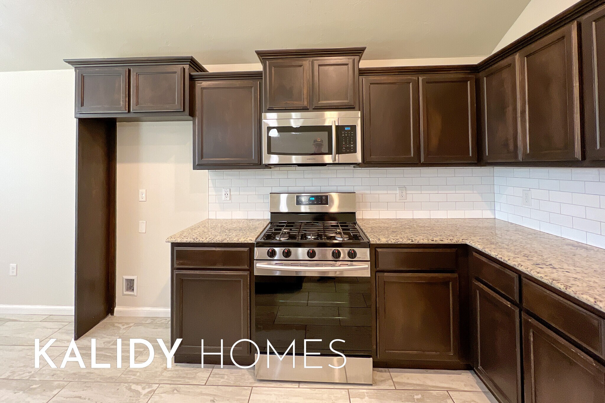 Building Photo - 4812 Crystal Hill Dr