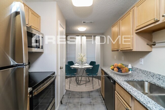Building Photo - 10228 Dallam Ln