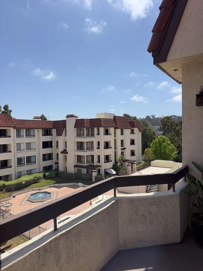 Building Photo - 5875 Friars Rd