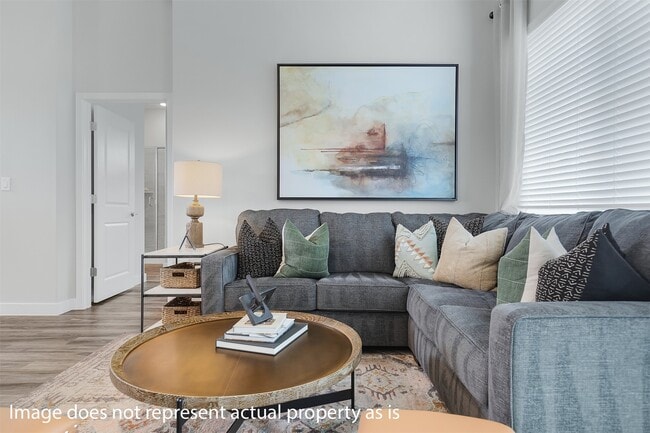 Building Photo - 7145 Black Beaver Cir