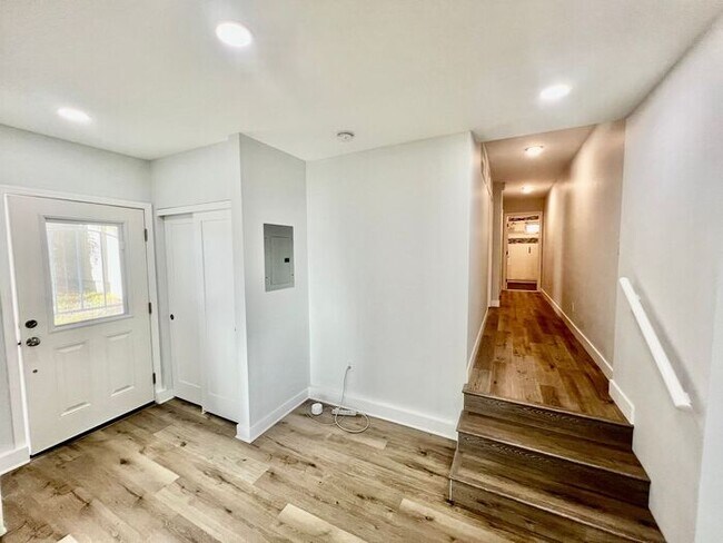 Building Photo - Newly build ADU 2-bedroom with a private yard in Pacific Beach!