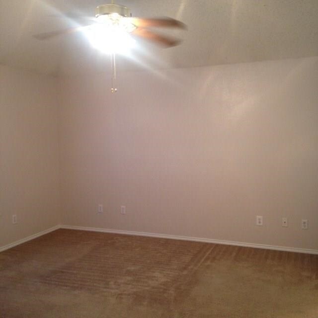 Building Photo - Coming soon..3/2/2 in Fort Worth