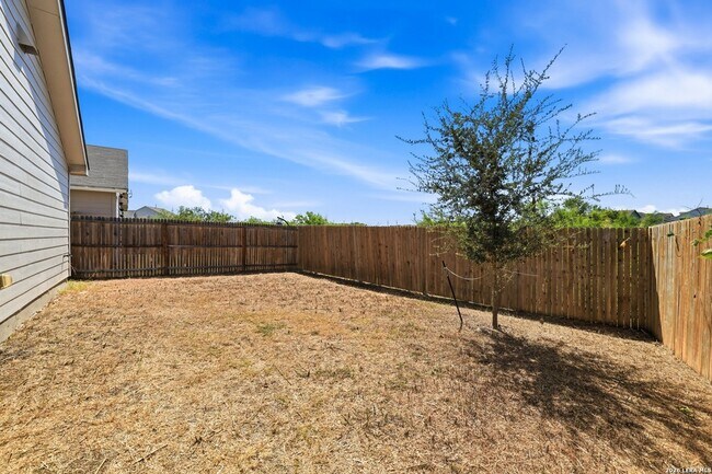 Building Photo - 306 Ambush Ridge