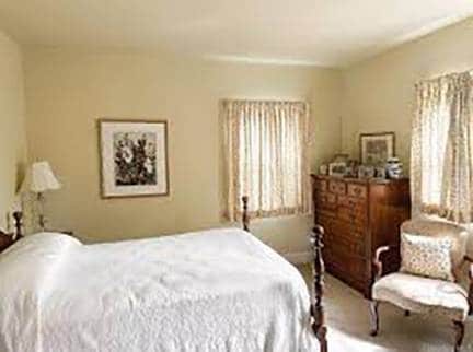 Building Photo - 18 Wildwood Dr