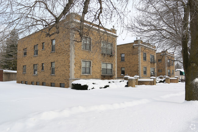 Primary Photo - Bel Air Manor