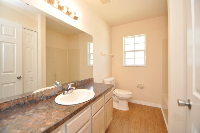 Building Photo - 2 STORY-3/3/1 DUPLEX