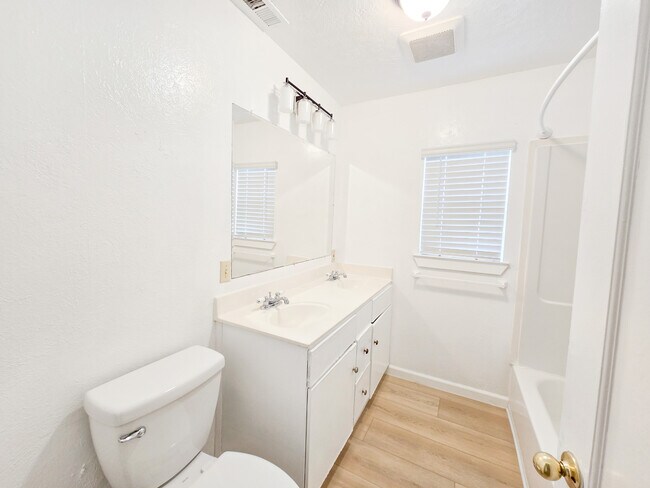 Building Photo - 7140 Chris Ave