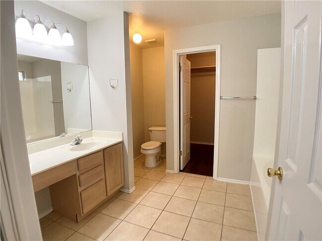 Building Photo - 5801 Fitchwood Ln