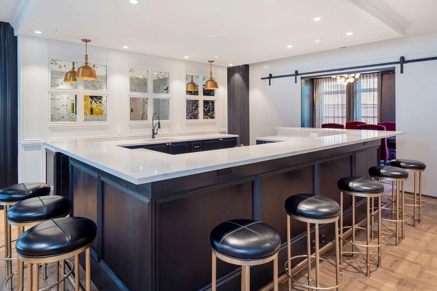 Building Photo - 50 S Grant Ave