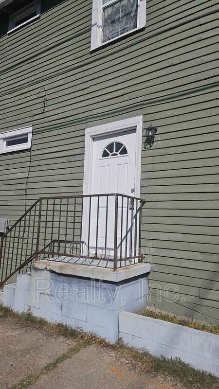 Building Photo - 4701 S Liberty St