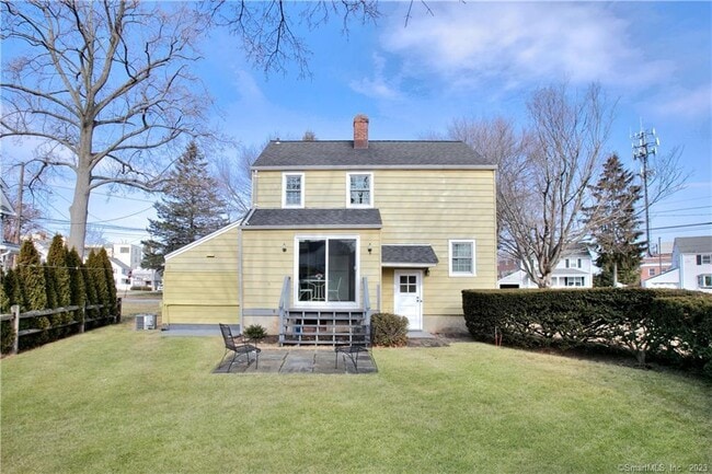 Building Photo - 30 Catherine St